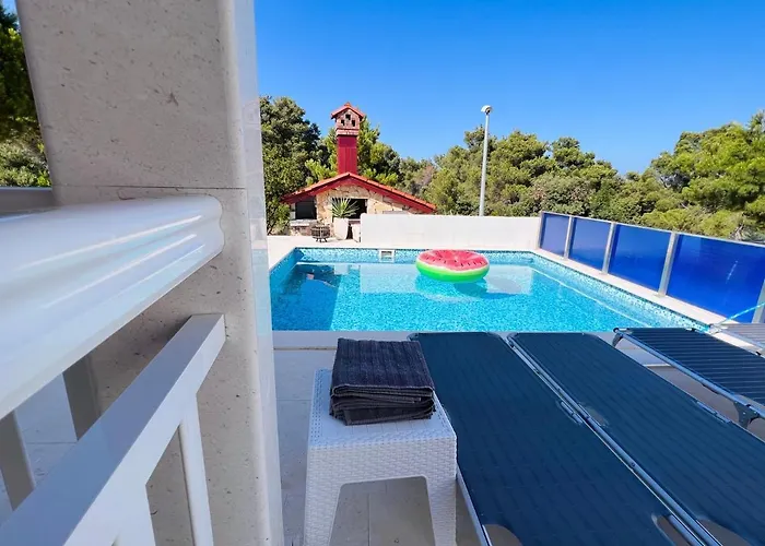 Family Friendly House With A Swimming Pool Janjina, Peljesac - 19594 * Janjina